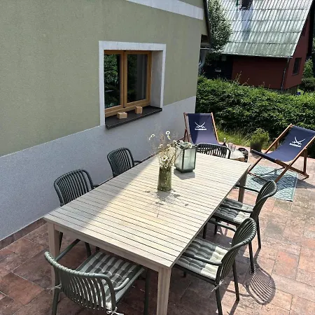 Zelenka V Krusnych Horach - Im Erzgebirge Dağ evi Nove Mesto